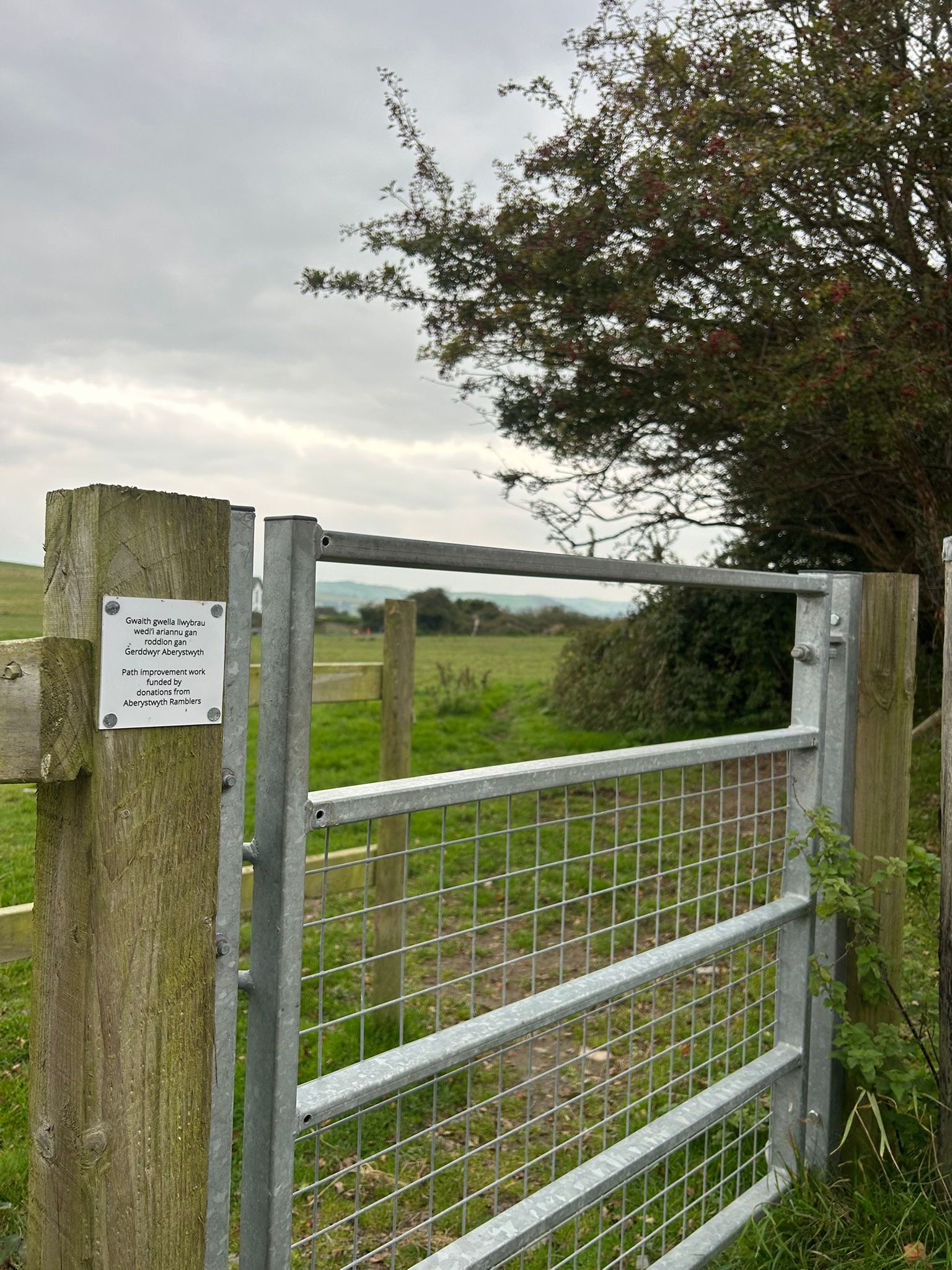 Aberystwyth Ramblers donate gates to improve public rights of way